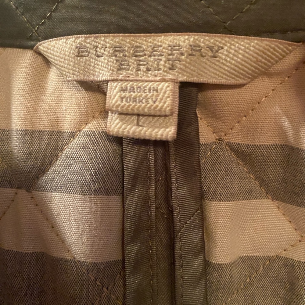Burberry Coat in Excellent condition!